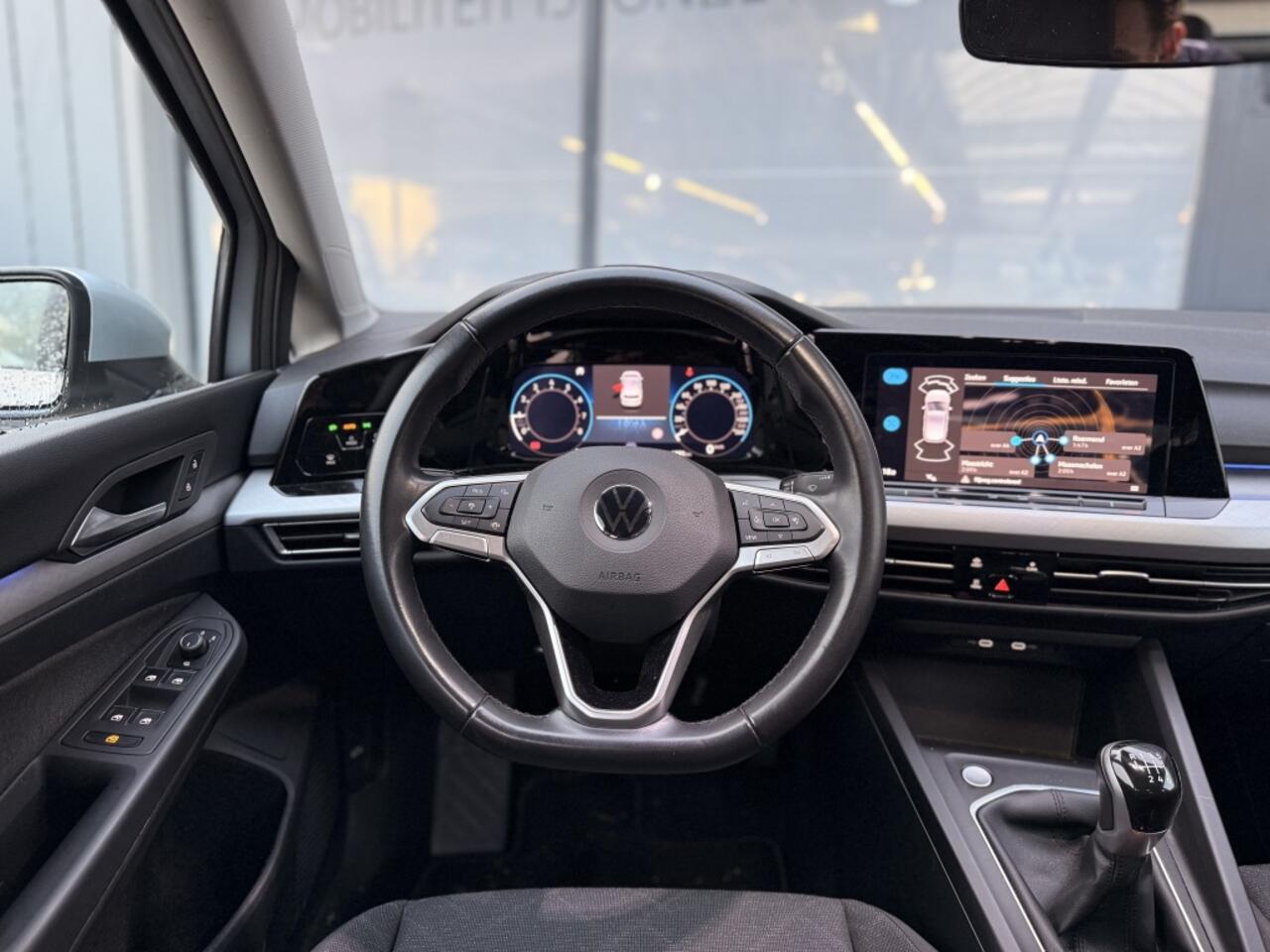 Volkswagen GOLF 1.0 TSI Life | Navi | Camera | Adaptive cruise