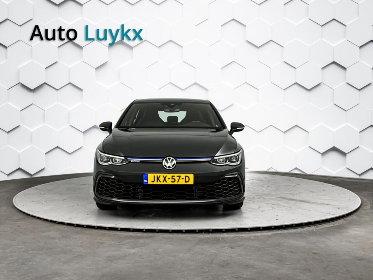 Volkswagen GOLF 1.4 eHybrid GTE 245 PK | Adaptieve Cruise Control | Sportstoelen | Apple Carplay/Android Auto