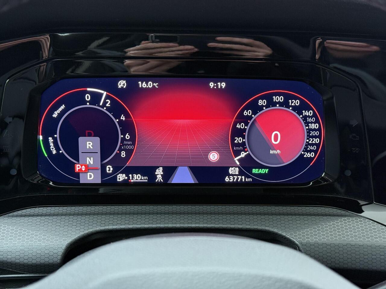 Volkswagen GOLF 1.4 eHybrid GTE | 245 PK | SoH 91% | Trekhaak | Panoramadak | Matrix LED koplampen | Apple Carplay/Android Auto |