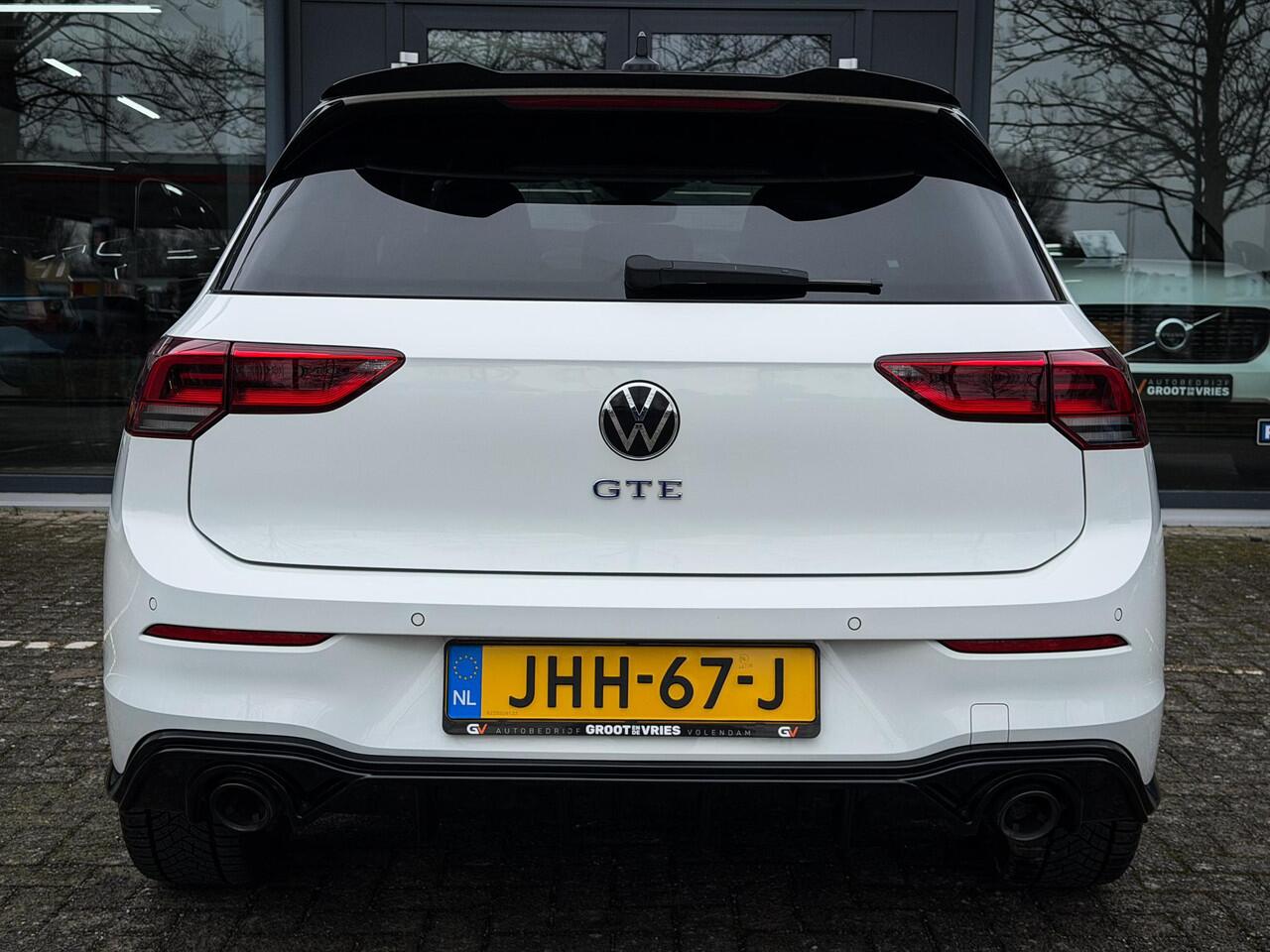 Volkswagen GOLF 1.4 eHybrid GTE |GTI Look|Pano|Head-Up|Keyless|Camera|Carplay