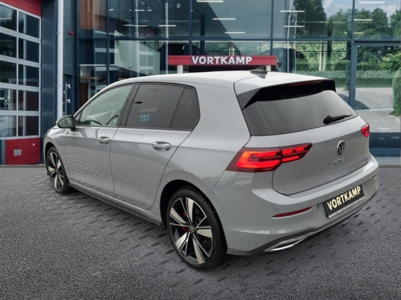 Volkswagen GOLF 1.4 TSI DSG GTE IQ-LIGHTS/CAMERA/ACC/STOEL+STUURVERW