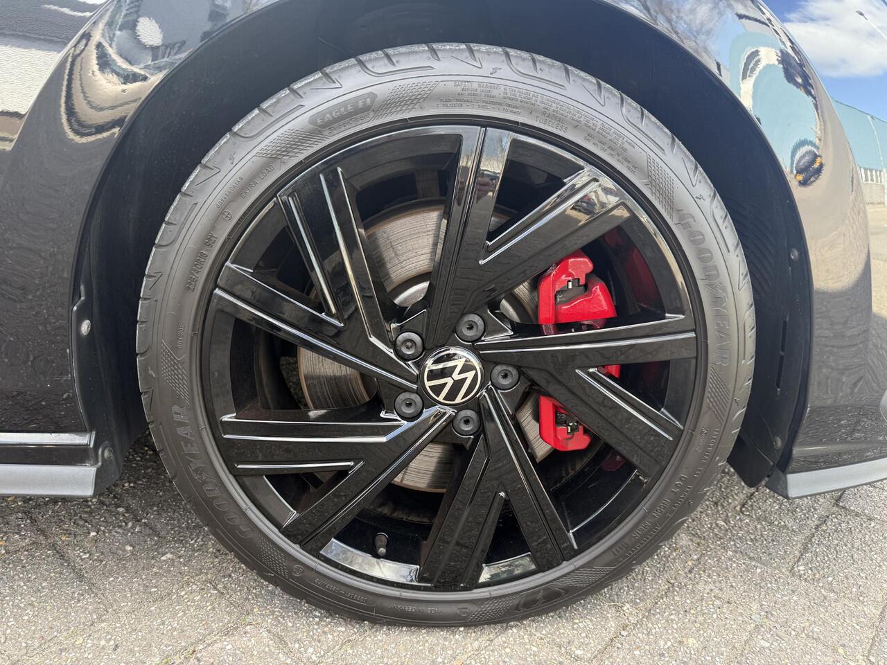 Volkswagen GOLF 2.0 TSI GTI 245PK l Stoel verwarming l Navigatie