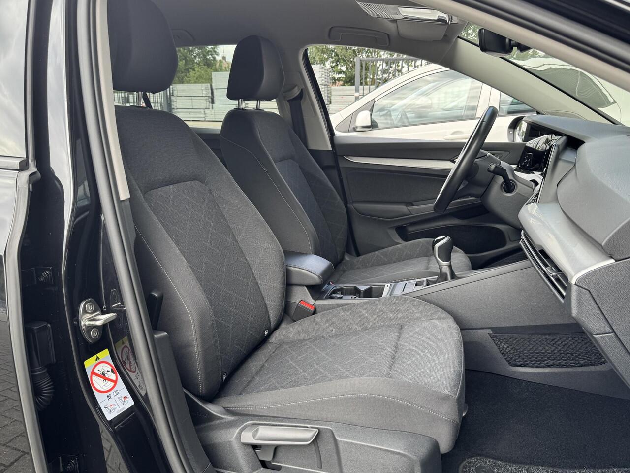 Volkswagen GOLF 1.0 TSI LIFE I ADAPTIVE CRUISE CONTROL I APPLE CARPLAY I CLIMATE CONTROL I 17" LICHT METALEN VELGEN