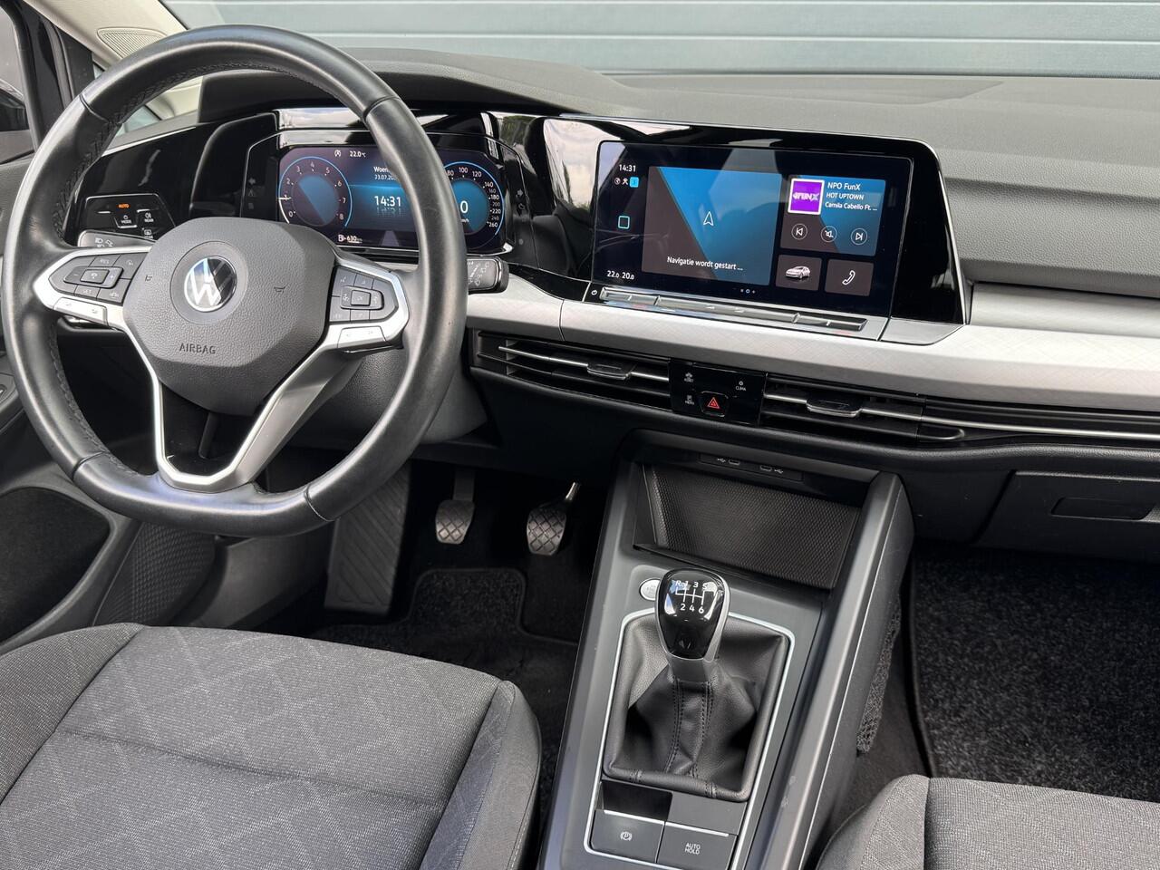 Volkswagen GOLF 1.0 TSI LIFE I ADAPTIVE CRUISE CONTROL I APPLE CARPLAY I CLIMATE CONTROL I 17" LICHT METALEN VELGEN