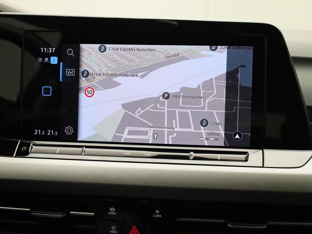 Volkswagen GOLF 1.0eTSI/110PK Life DSG · Navigatie · Apple/Android Car Play · Parkeersensoren · Garantie t/m 14-03-2027 of 100.000km