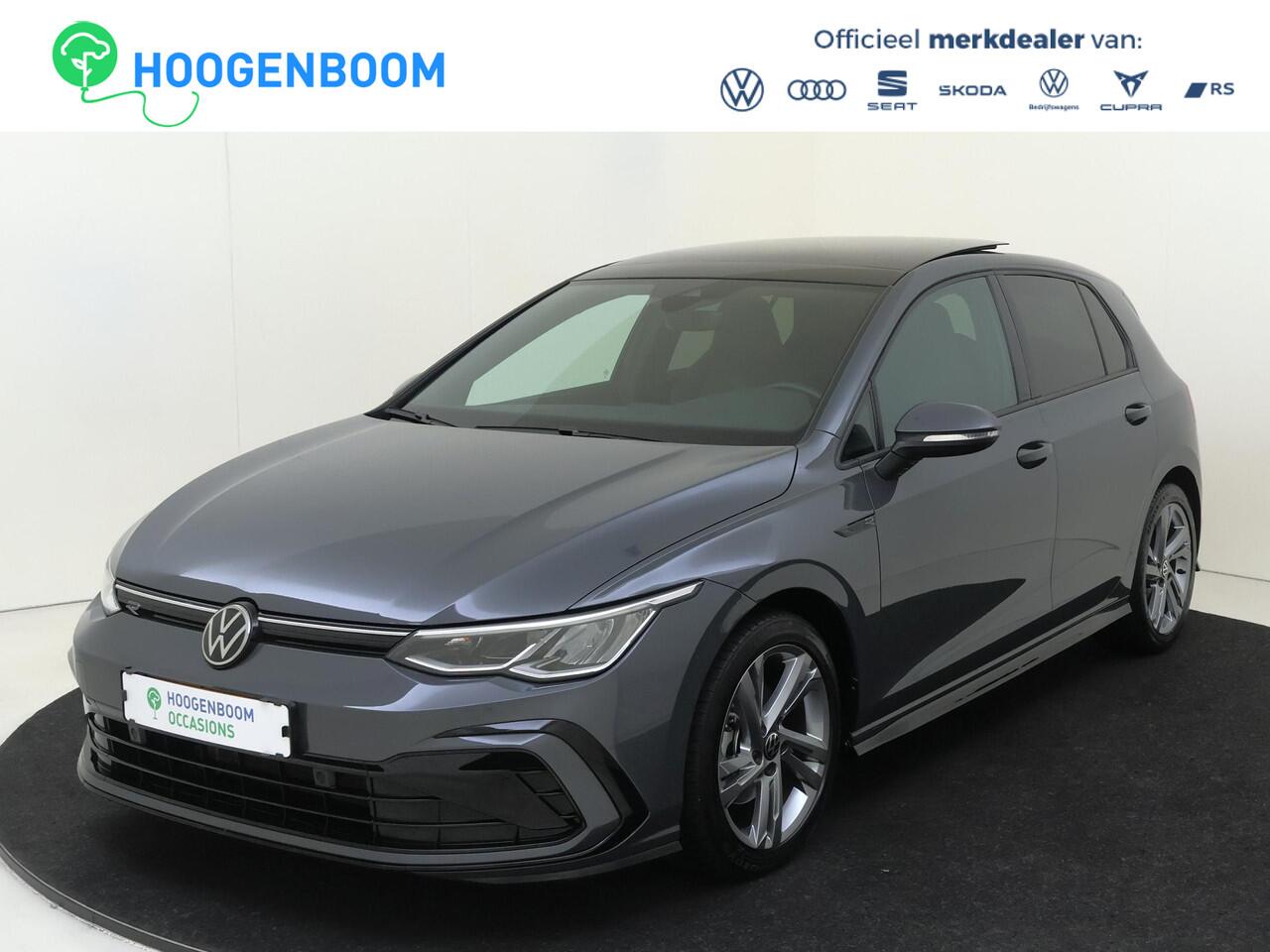 Volkswagen GOLF 1.5 eTSI R-Line | Panoramadak | Navigatie | Parkeersensoren | Adaptieve cruise control | Sfeerverlichting | CarPlay | Draadloze telefoonlader |