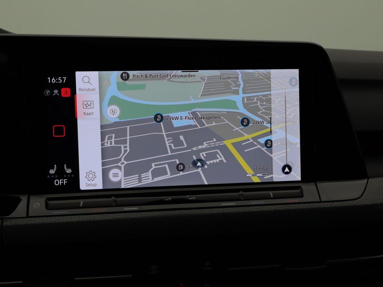 Volkswagen GOLF 2.0 GTi TSi 245 Pk Automaat | Panoramadak | Adaptive Cruise | Head Up | Navigatie | Carplay | 19 inch | 48.591 Km!!