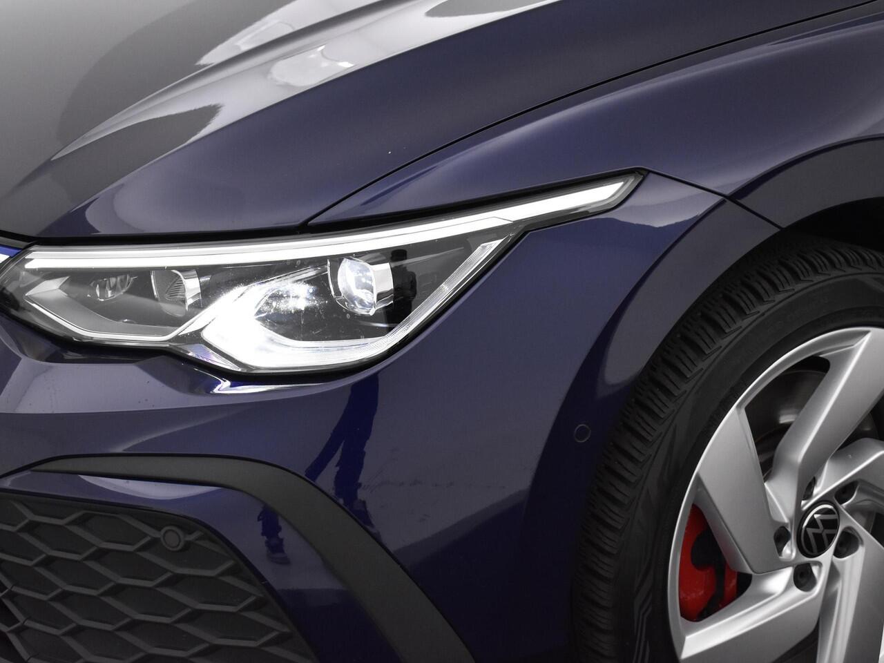 Volkswagen GOLF 1.4 245pk DSG eHybrid GTE · Apple/Android Car Play · Head-up Display Navigatie · Keyless · Sfeerverlichting · P-Sensoren · 17'' Inch · Garantie t/m 20-01-2027 of 100.000km