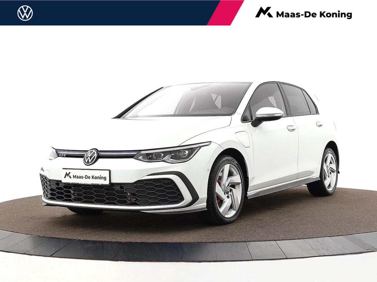 Volkswagen GOLF 1.4 245pk eHybrid GTE · Apple/Android Car Play · Navigatie · Sfeerverlichting · P-Sensoren · 17'' Inch · Garantie t/m 20-01-2027 of 100.000km