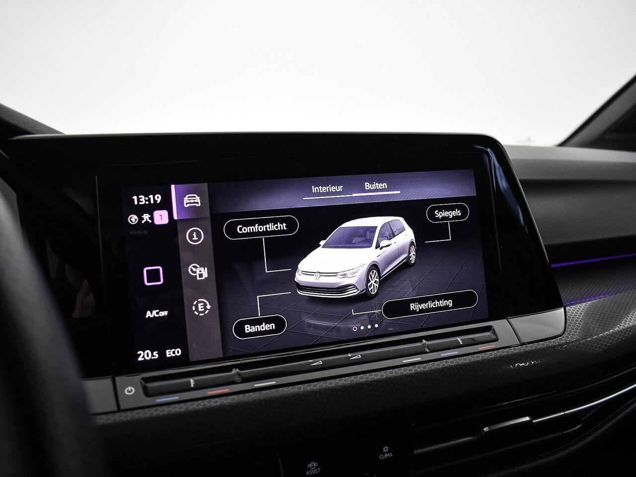 Volkswagen GOLF 1.4 245pk eHybrid GTE · Apple/Android Car Play · Navigatie · Sfeerverlichting · P-Sensoren · 17'' Inch · Garantie t/m 20-01-2027 of 100.000km