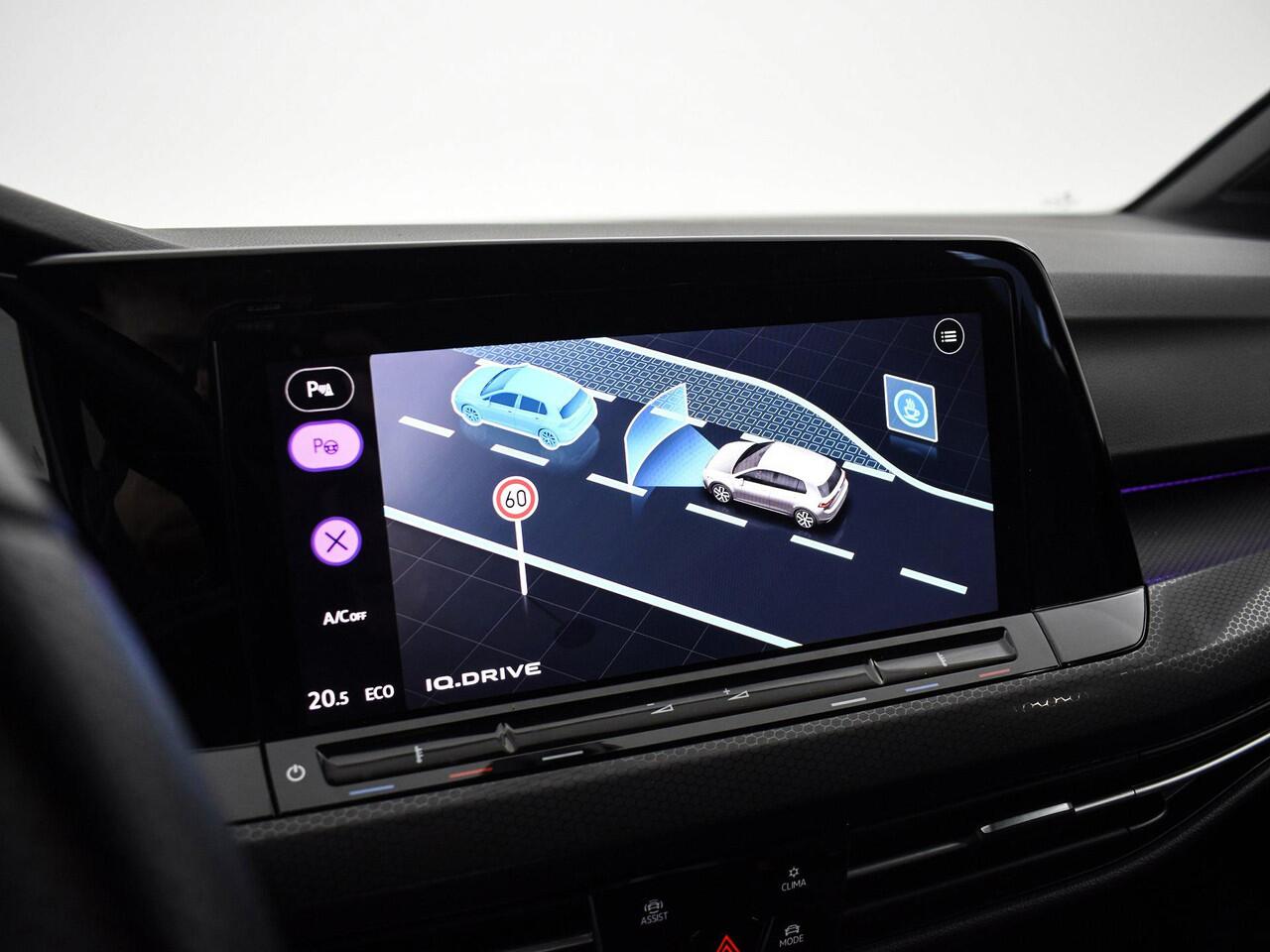 Volkswagen GOLF 1.4 245pk eHybrid GTE · Apple/Android Car Play · Navigatie · Sfeerverlichting · P-Sensoren · 17'' Inch · Garantie t/m 20-01-2027 of 100.000km