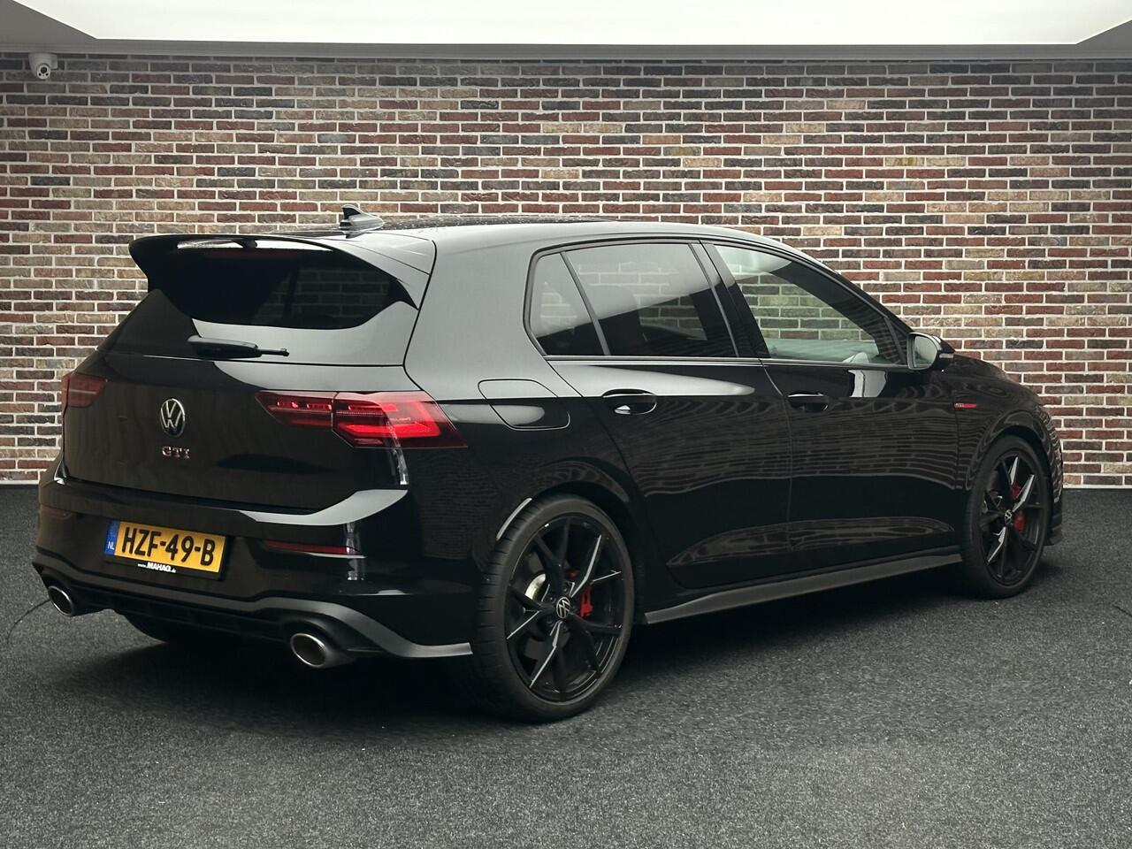 Volkswagen GOLF 2.0 TSI GTI Clubsport Panorama Headup HarmanKardon