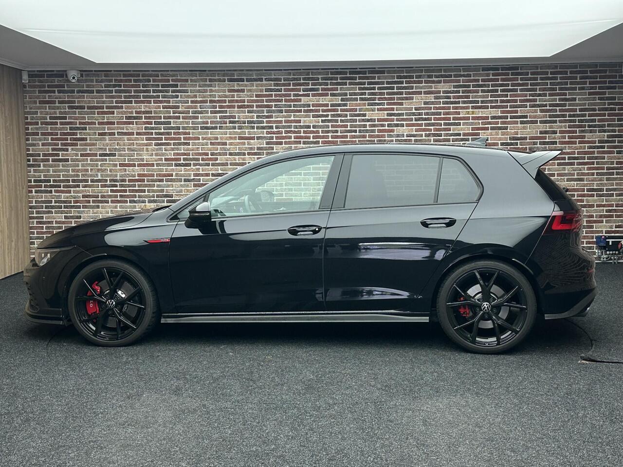 Volkswagen GOLF 2.0 TSI GTI Clubsport Panorama Headup HarmanKardon