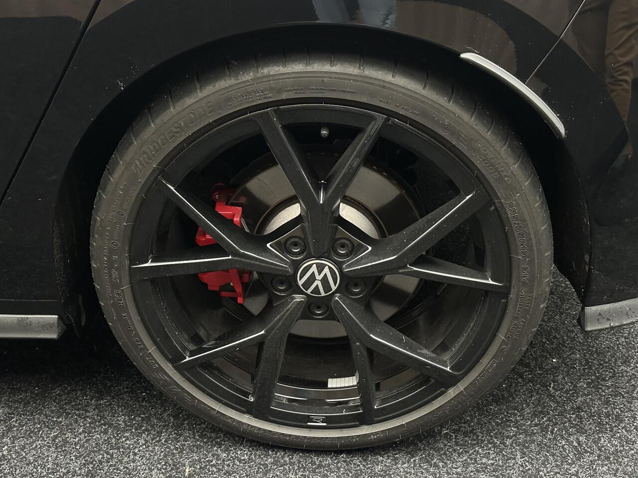 Volkswagen GOLF 2.0 TSI GTI Clubsport Panorama Headup HarmanKardon