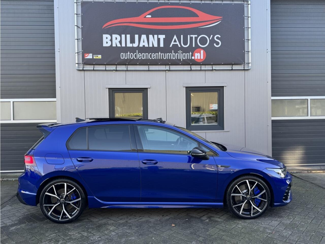 Volkswagen GOLF 2.0 TSI R 4Motion/Panodak/Akrapovic systeem