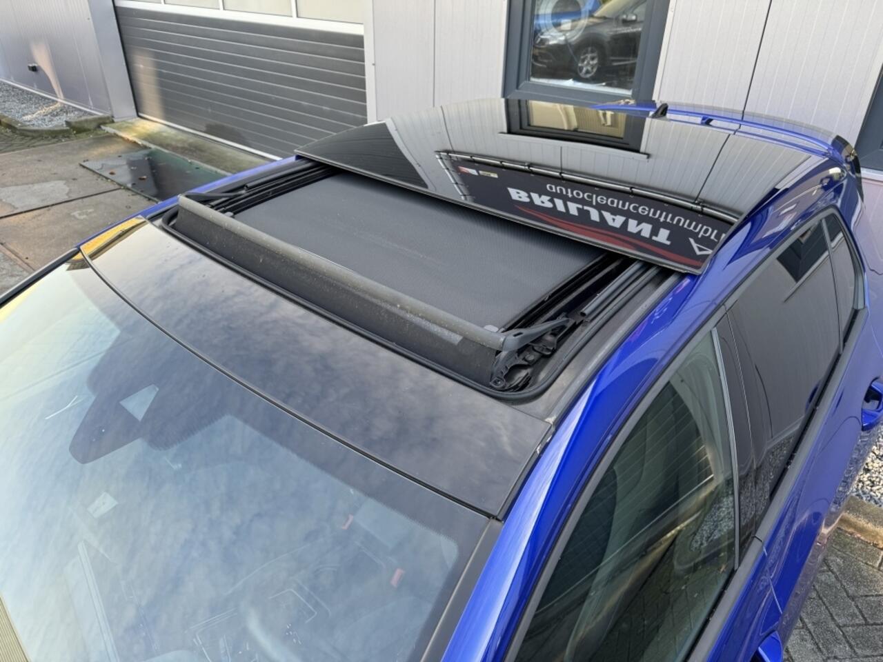 Volkswagen GOLF 2.0 TSI R 4Motion/Panodak/Akrapovic systeem