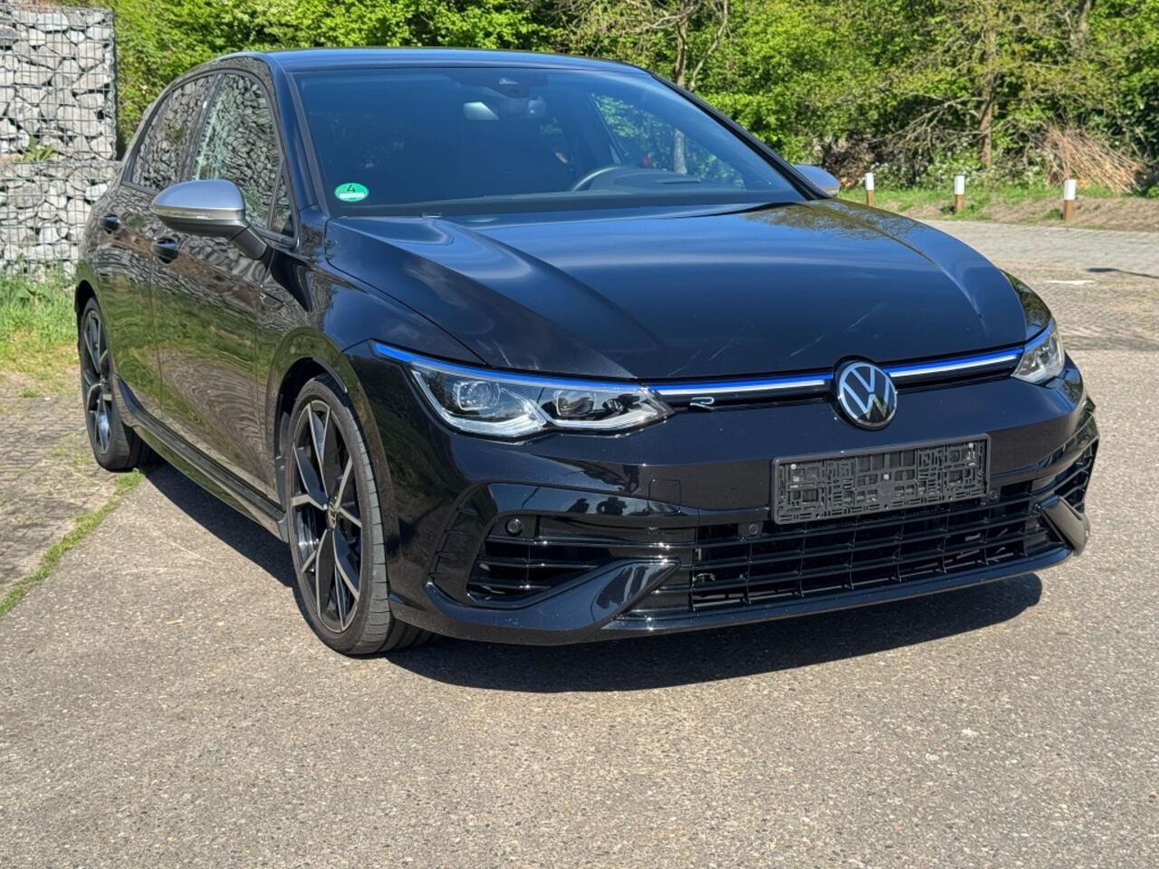 Volkswagen GOLF VIII Lim. Golf VIII 2.0 TSI R 4Motion (EURO 6d)