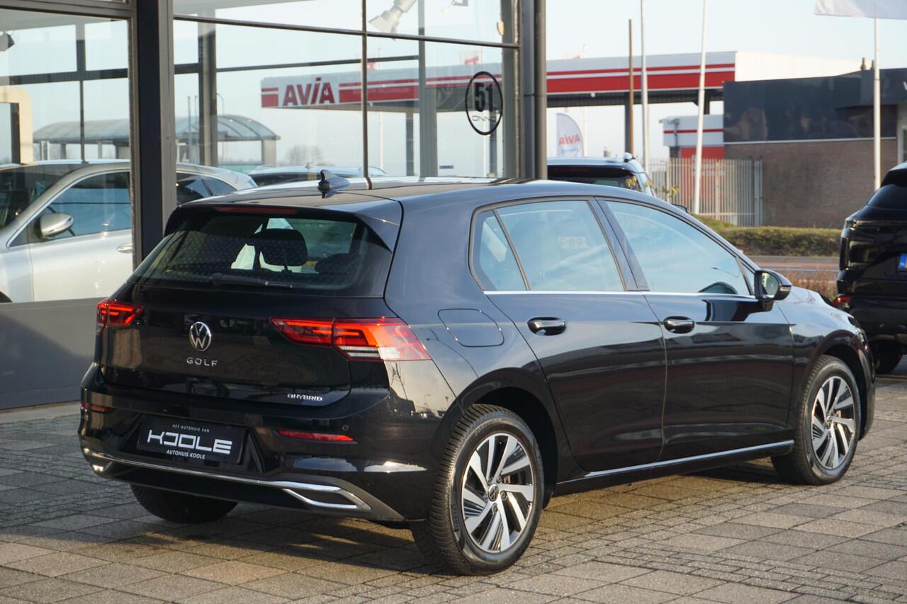 Volkswagen GOLF 1.4 eHybrid Style Business | IQ | ACC | elekt stoel