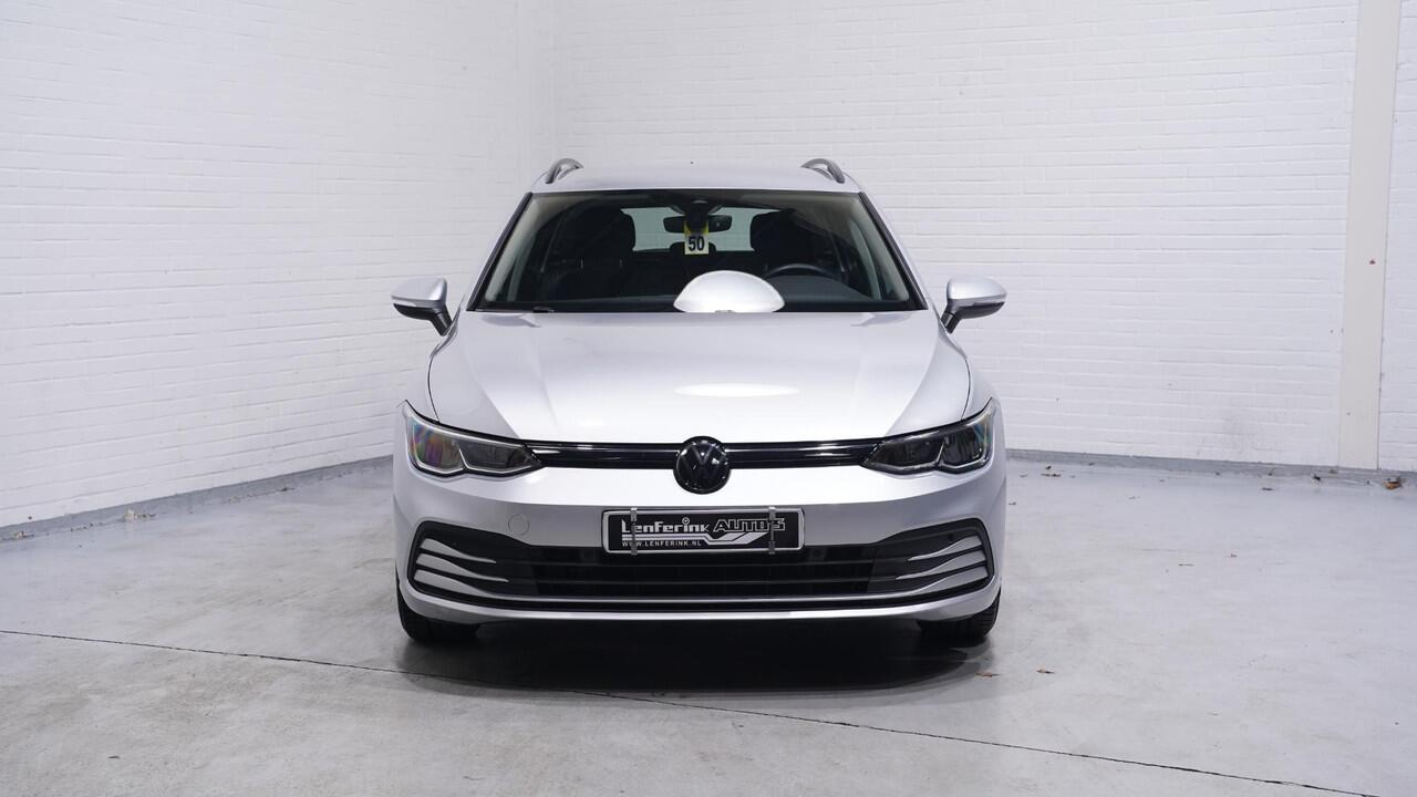 Volkswagen GOLF Variant 1.0 eTSI Life NAP 1e Eig. Apple Carplay PDC v+a Navigatie