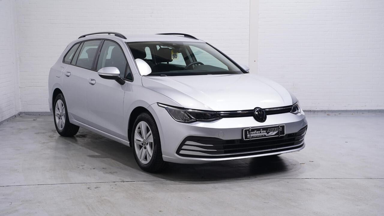 Volkswagen GOLF Variant 1.0 eTSI Life NAP 1e Eig. Apple Carplay PDC v+a Navigatie