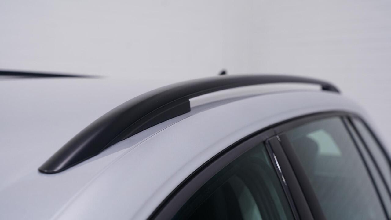 Volkswagen GOLF Variant 1.0 eTSI Life NAP 1e Eig. Apple Carplay PDC v+a Navigatie