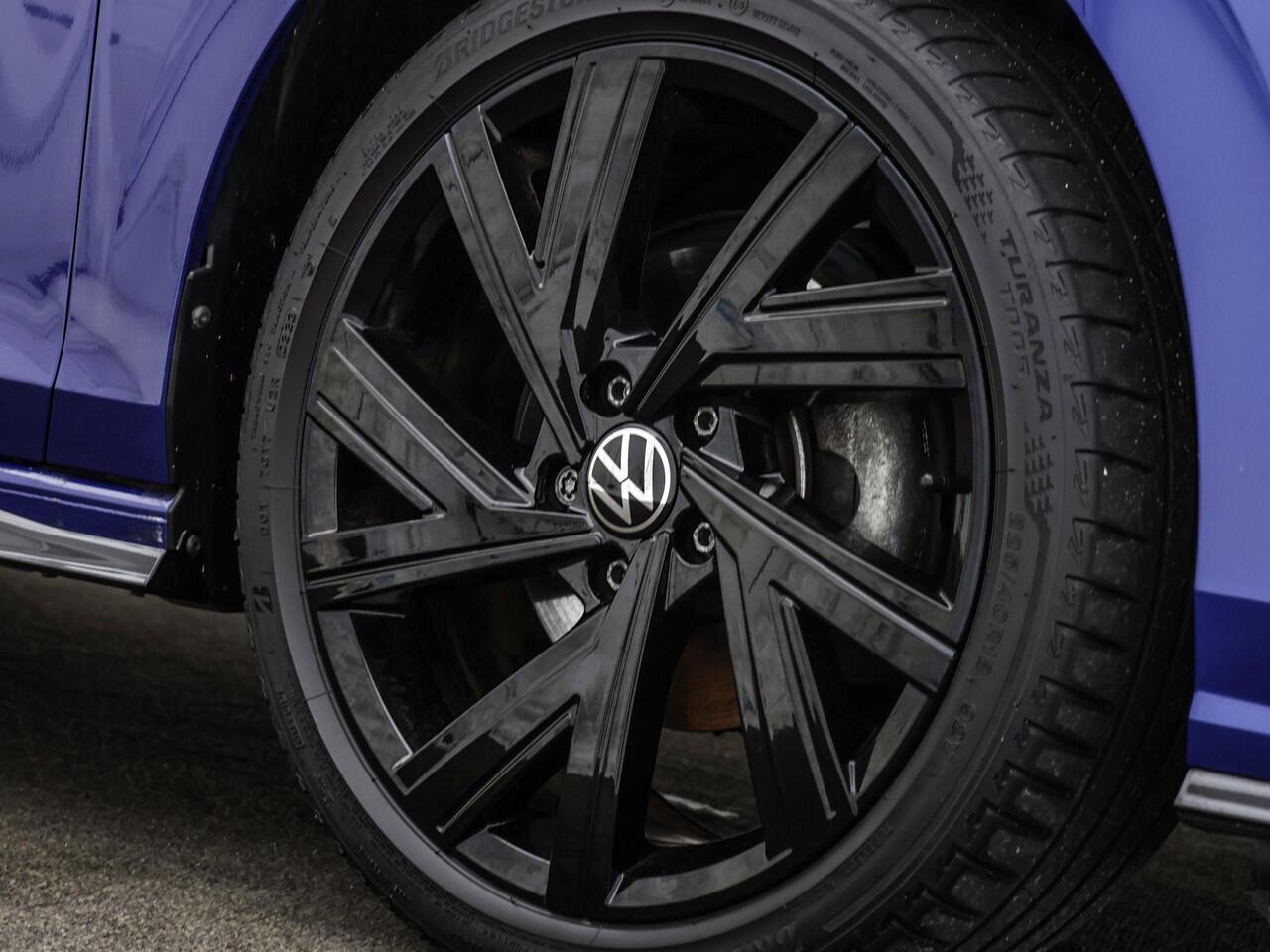 Volkswagen GOLF 1.5 eTSI 130PK DSG R-Line Business · Panoramadak · Camera · IQ.Light · Stoel-&Stuurverwarming · 18'' Inch · Garantie t/m 18-01-2028 of 100.000km