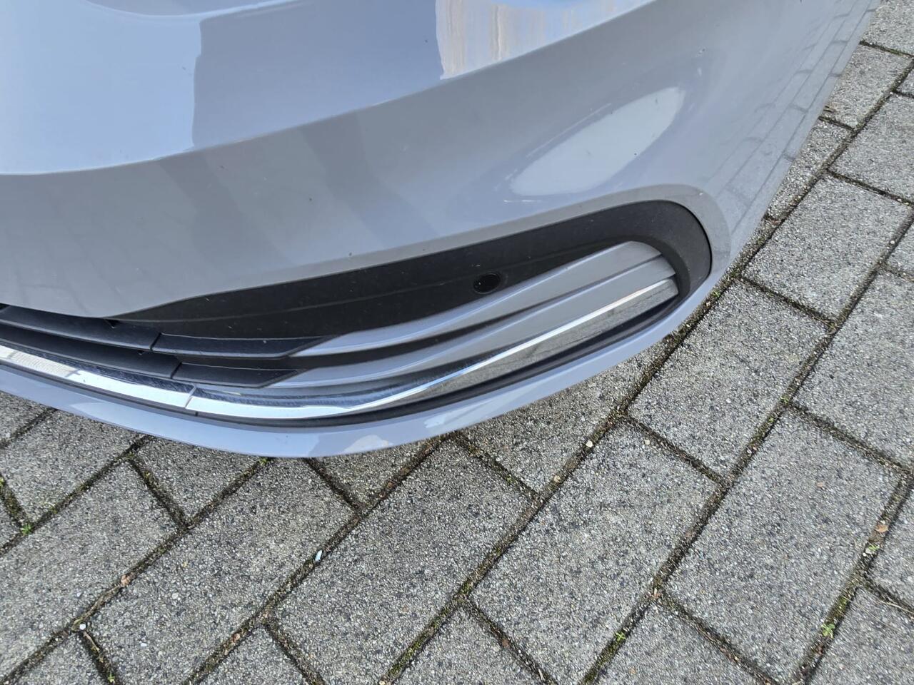 Volkswagen GOLF 2.0 TDI STYLE