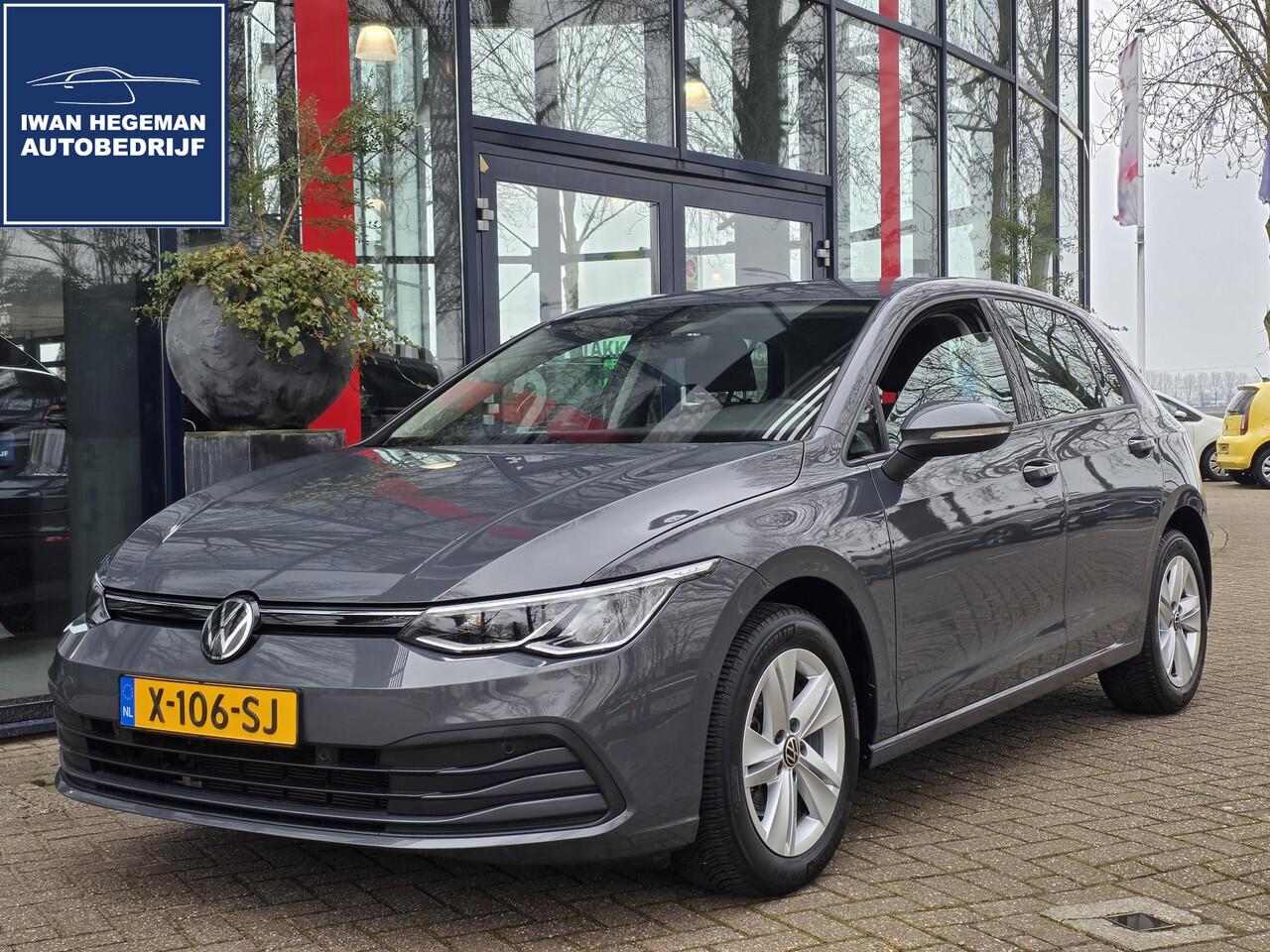 Volkswagen GOLF 1.0 eTSI Life Business | Navigatie | PDC | ECC | Stoel/Stuur Verwarming | Android Auto/Apple CarPlay | LM velgen