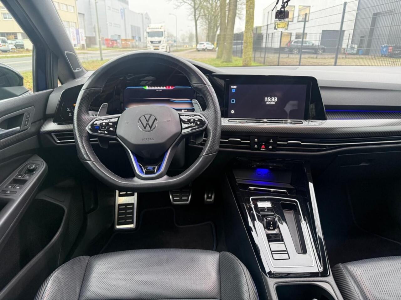 Volkswagen GOLF 2.0 TSI R 4Motion 20 Jahre Ed. 333 PK /AKRA/PANO/HEADUP