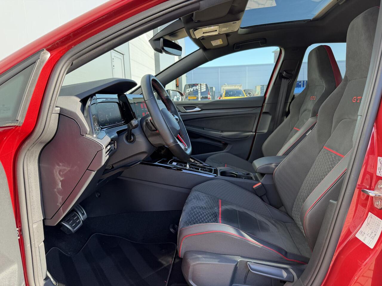 Volkswagen GOLF 2.0 TSI GTI Clubsport PANO | AKRA | NURBURG | H/K