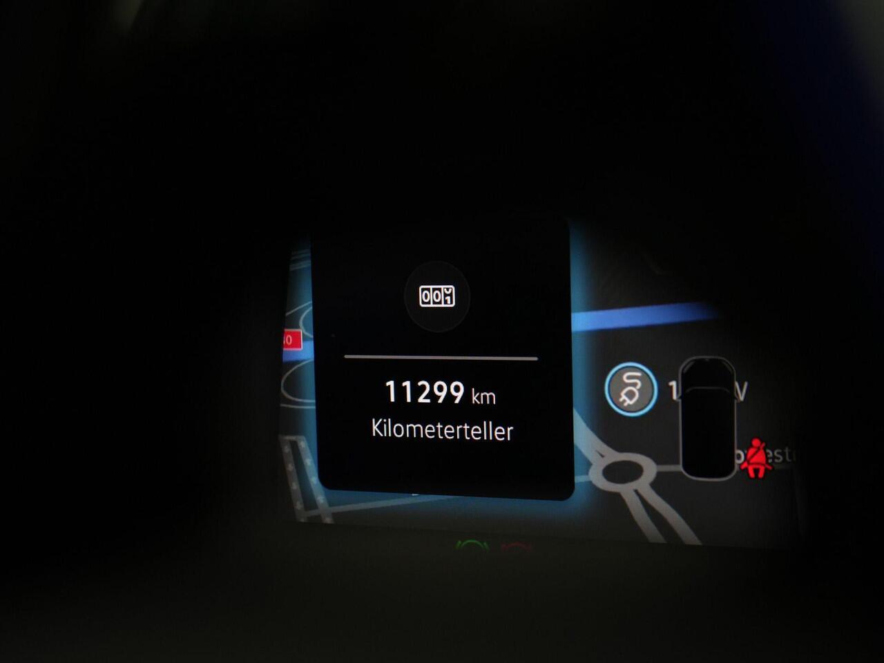 Volkswagen GOLF GTE 1.5 eHybrid 272 pk DSG | Adaptief onderstel | IQ Light | Rondomzicht camera | Head-up display | Stuur-/stoelverwarming