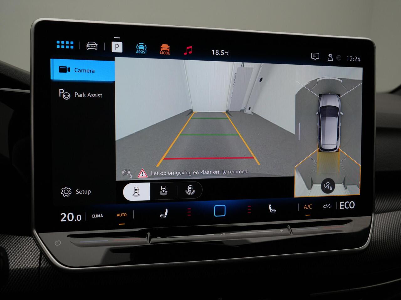 Volkswagen GOLF GTE 1.5 eHybrid 272 pk DSG | Adaptief onderstel | IQ Light | Rondomzicht camera | Head-up display | Stuur-/stoelverwarming