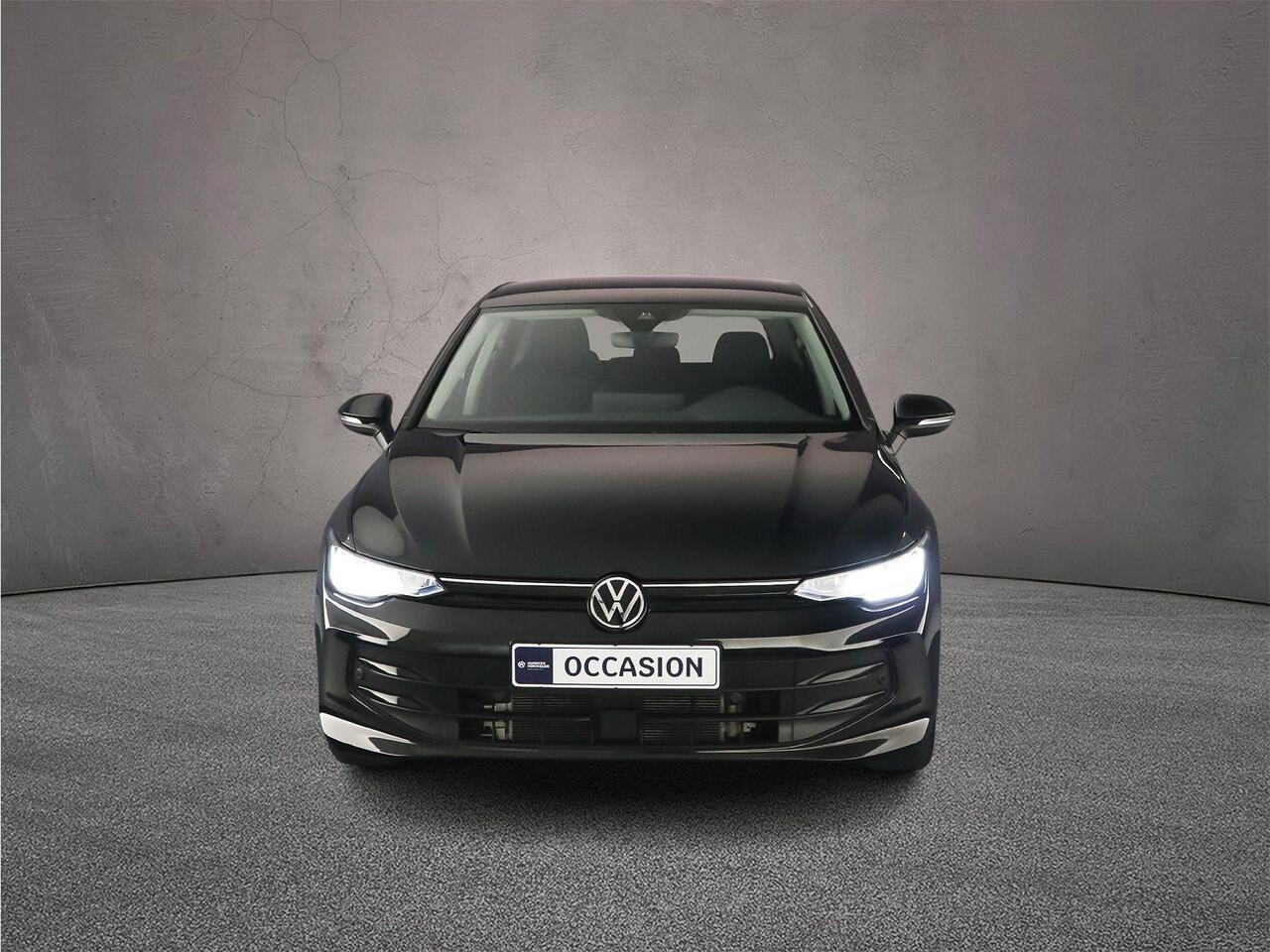 Volkswagen GOLF Life Edition 1.5 eTSI 115pk DSG Automaat Adaptive cruise control, Stoelverwarming, LED koplampen, Parkeersensoren, App connect, Stuurwiel verwarmd