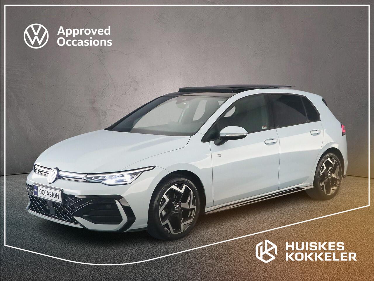 Volkswagen GOLF R-Line Edition 1.5 eTSI 150pk DSG Automaat Panoramadak, Harman Kardon audio, LED matrix koplampen, Adaptive cruise control