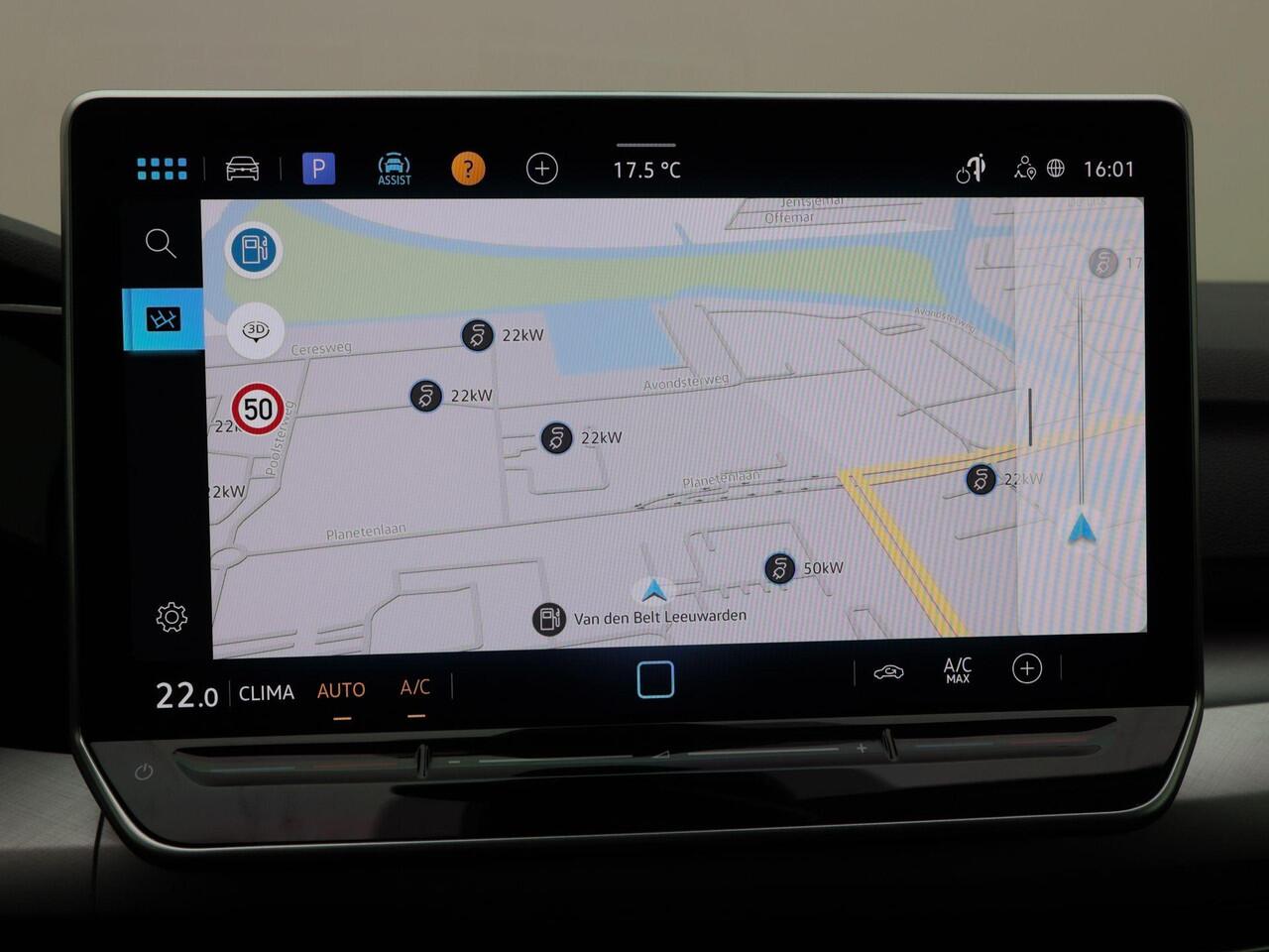 Volkswagen GOLF 1.5 eTSi 115 Pk Automaat Life Edition | Adaptive Cruise | 19 Inch | Climate Control | Stoelverwarming | Navigatie | Camera | Carplay | 31.146 Km!!