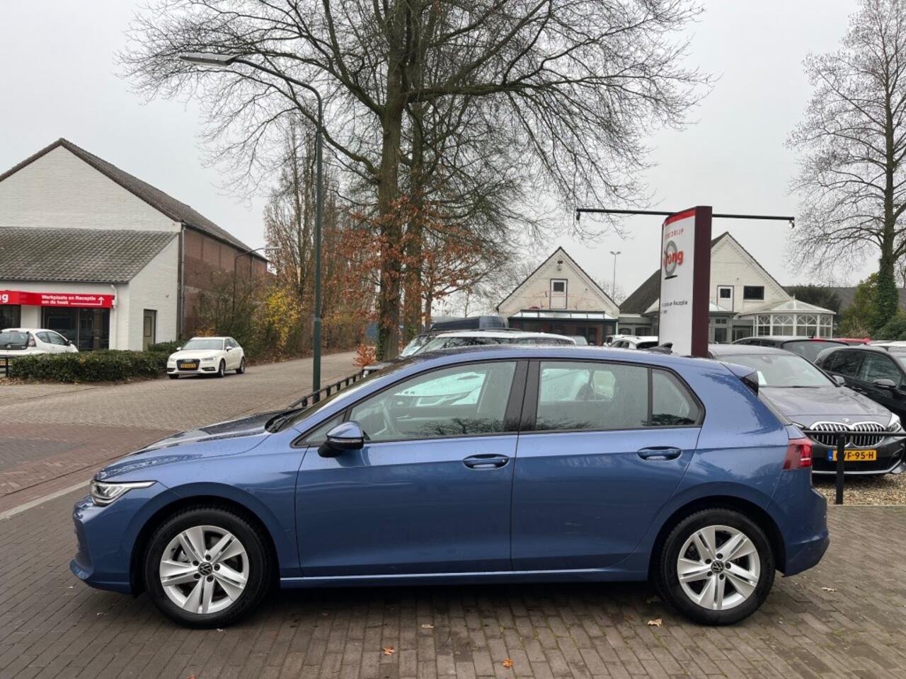 Volkswagen GOLF 1.5 TSI LIFE EDITION / STOEL+STUUR VERW. / NAVI / ADAP. CRUISE / LED / DAB