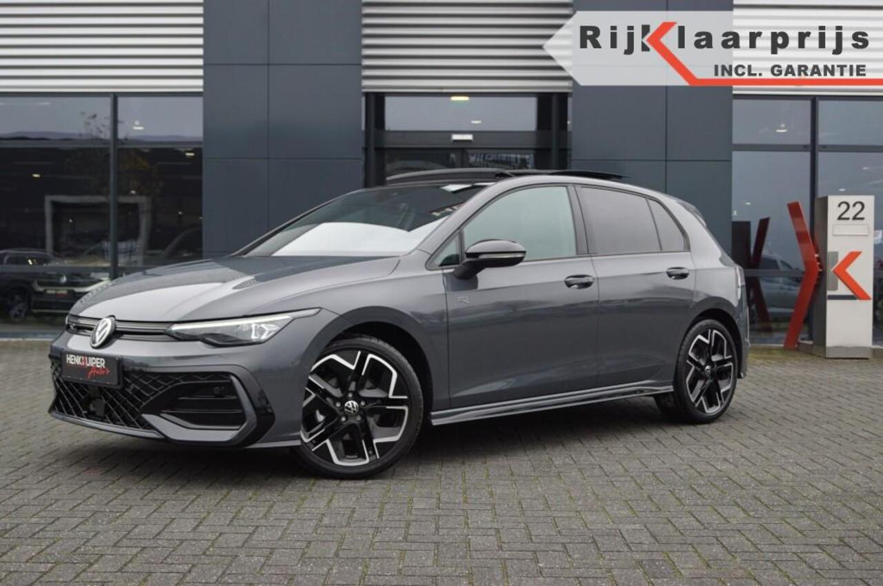 Volkswagen GOLF R-line 1.5 eTSI 150pk DSG facelift Black style/Panodak /Trekhaak wegklb./IQ Matrix LED /Head-up
