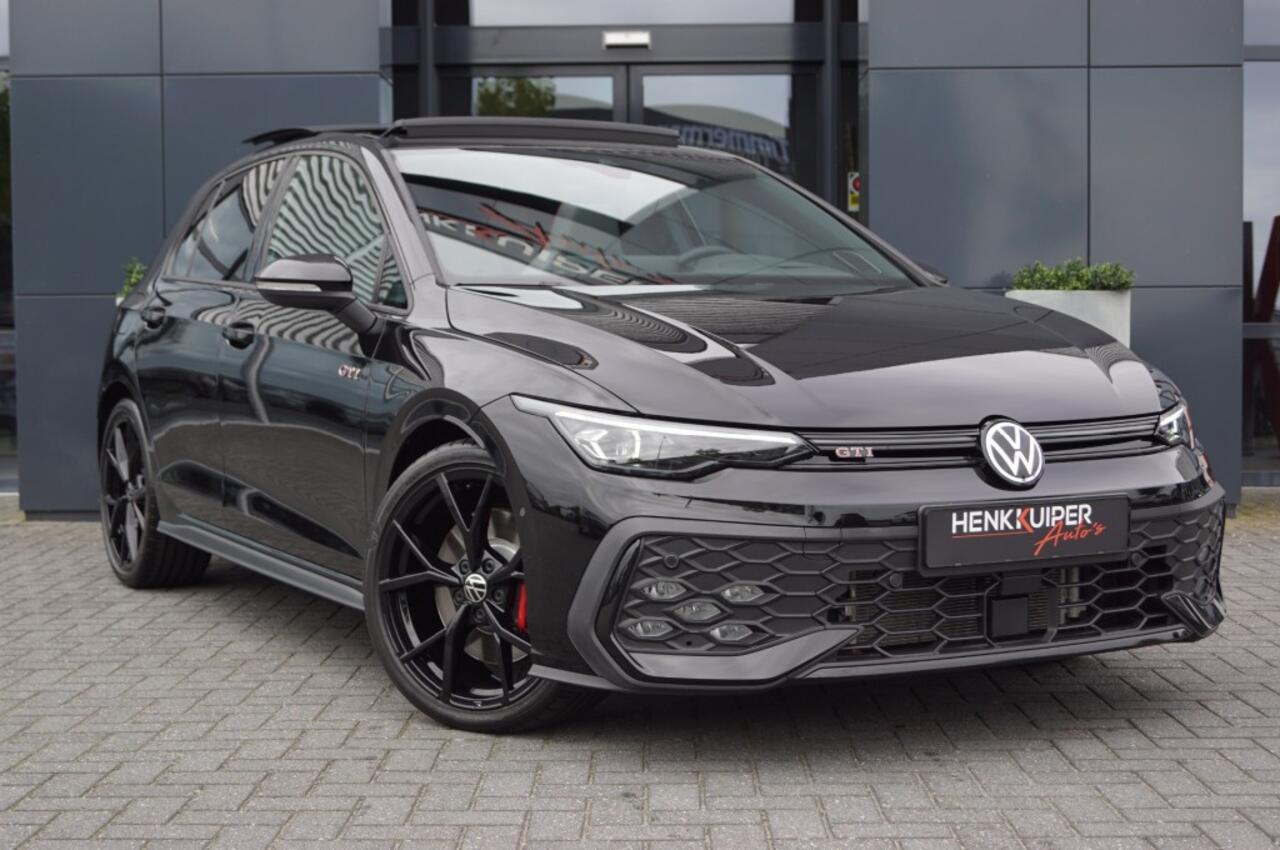 Volkswagen GOLF GTI DSG 265pk Facelift / Leer/ Panodak / Black/ 19 Inch/IQ LED Matrix/ Harman Kardon/Head-up