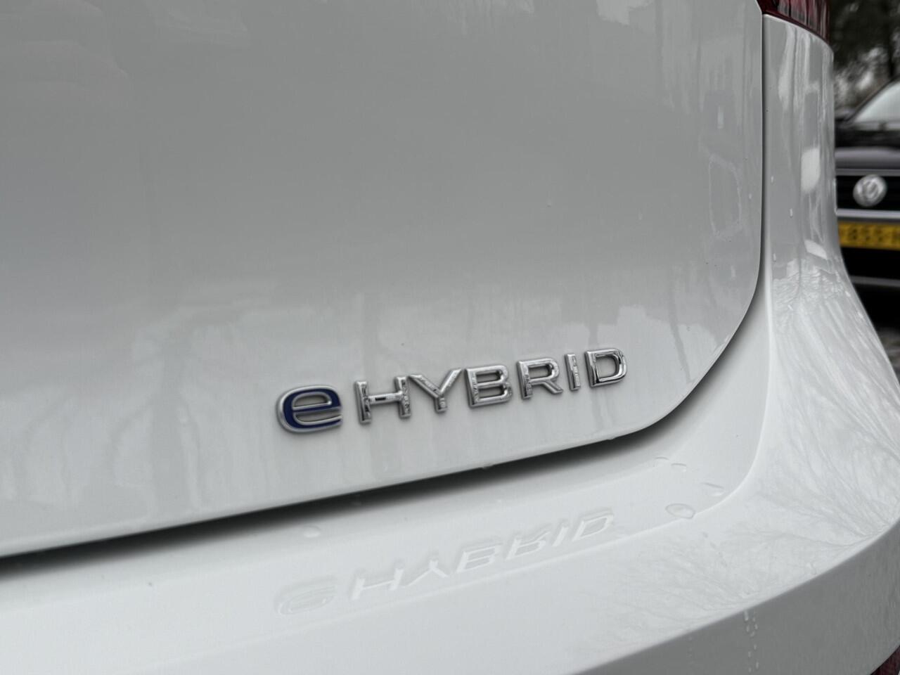 Volkswagen GOLF 1.5 DSG eHybrid Style (grote accu) (5j gar,Camera,Ergo,Navi)