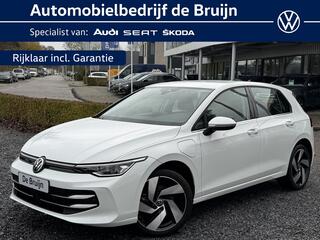 volkswagen-golf-1.5-dsg-ehybrid-sty