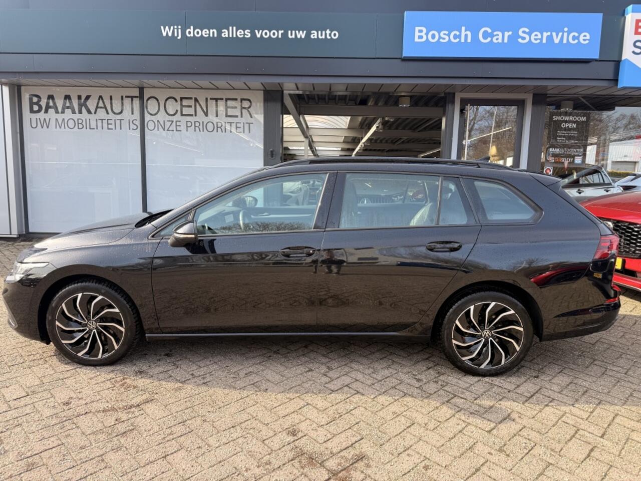 Volkswagen GOLF Variant 1.5 eTSI Life Business | Virtual CP | Memory | Camera