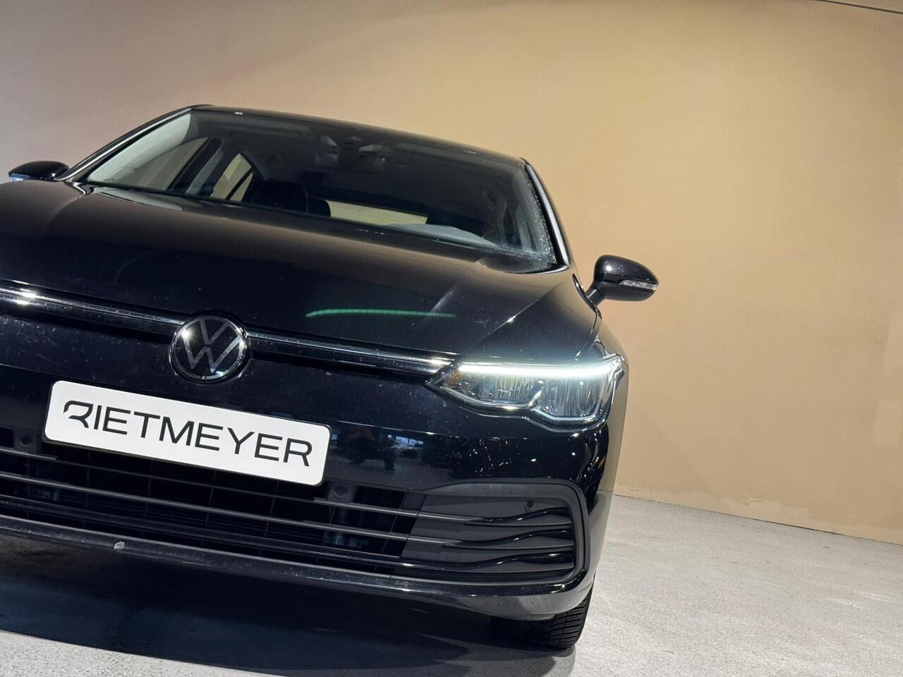 Volkswagen GOLF 1.0 eTSI Life Business |Massage |Memory |Stoel/Stuurverw. |Sfeer