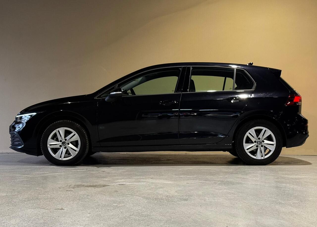 Volkswagen GOLF 1.0 eTSI Life Business |Massage |Memory |Stoel/Stuurverw. |Sfeer