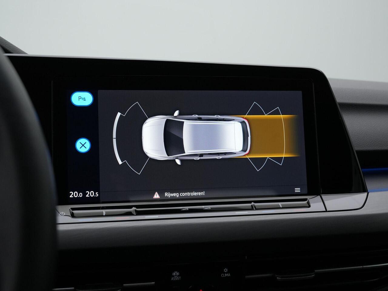 Volkswagen GOLF Variant 1.5 eTSI 130 pk DSG Style | Geheugen-/massagestoel | Adaptive Cruise | Carplay | Parkeersensoren voor/achter