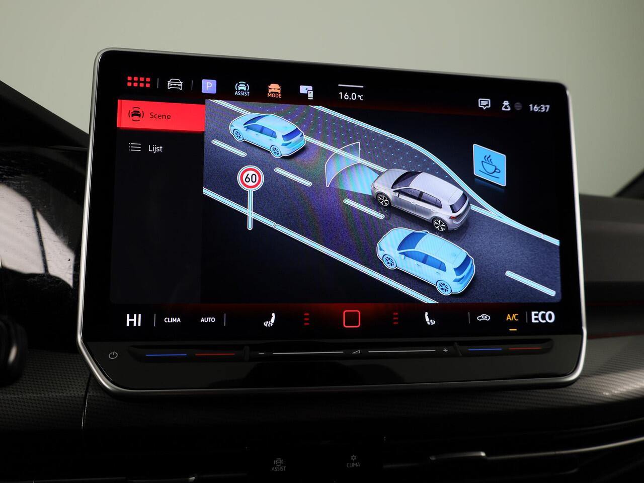 Volkswagen GOLF 1.5 eHybrid 50 Edition 204 PK | Automaat (DSG) | Navigatie | Camera | 18 Inch | Verlengde garantie