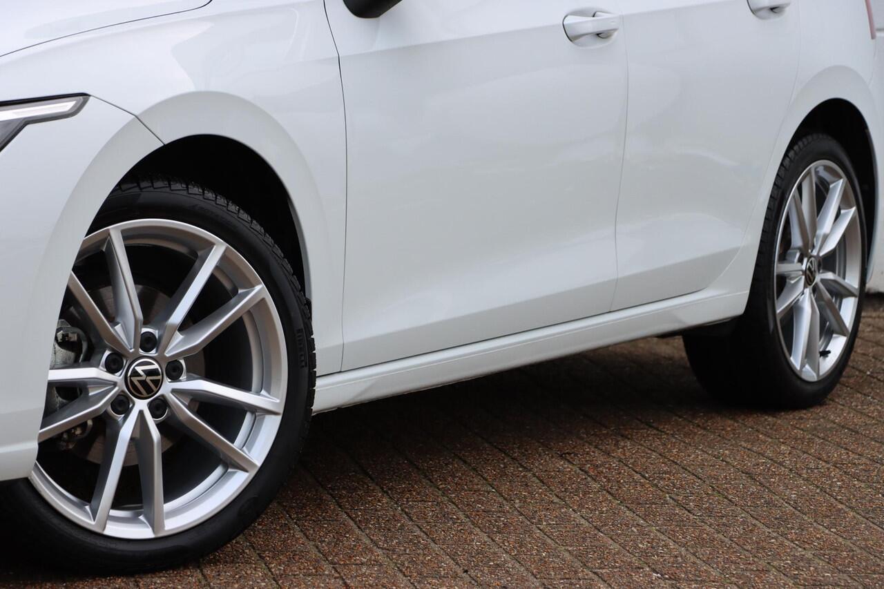 Volkswagen GOLF 1.5 eTSI Life Edition DSG7 116pk | CarPlay | Achteruitrijcamera | PDC