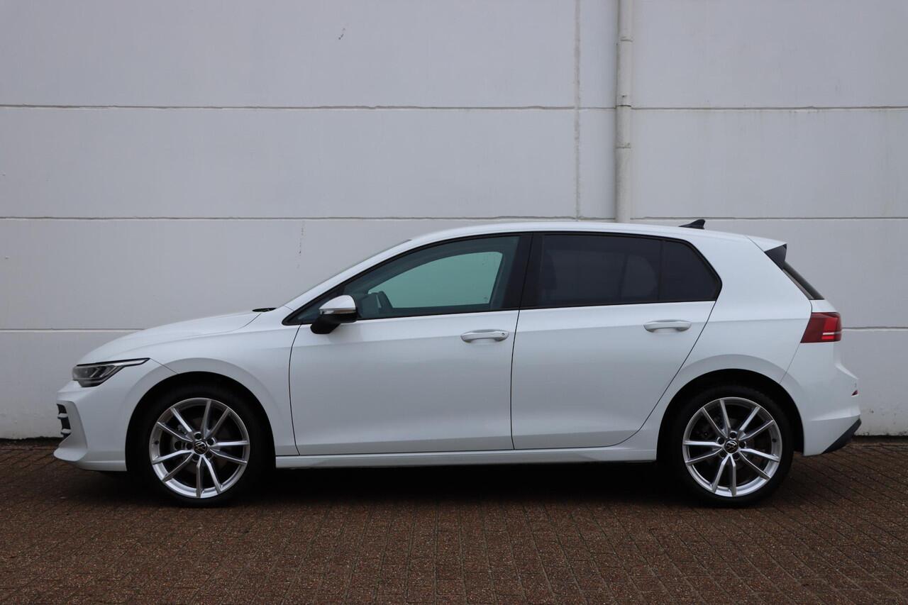 Volkswagen GOLF 1.5 eTSI Life Edition DSG7 116pk | CarPlay | Achteruitrijcamera | PDC
