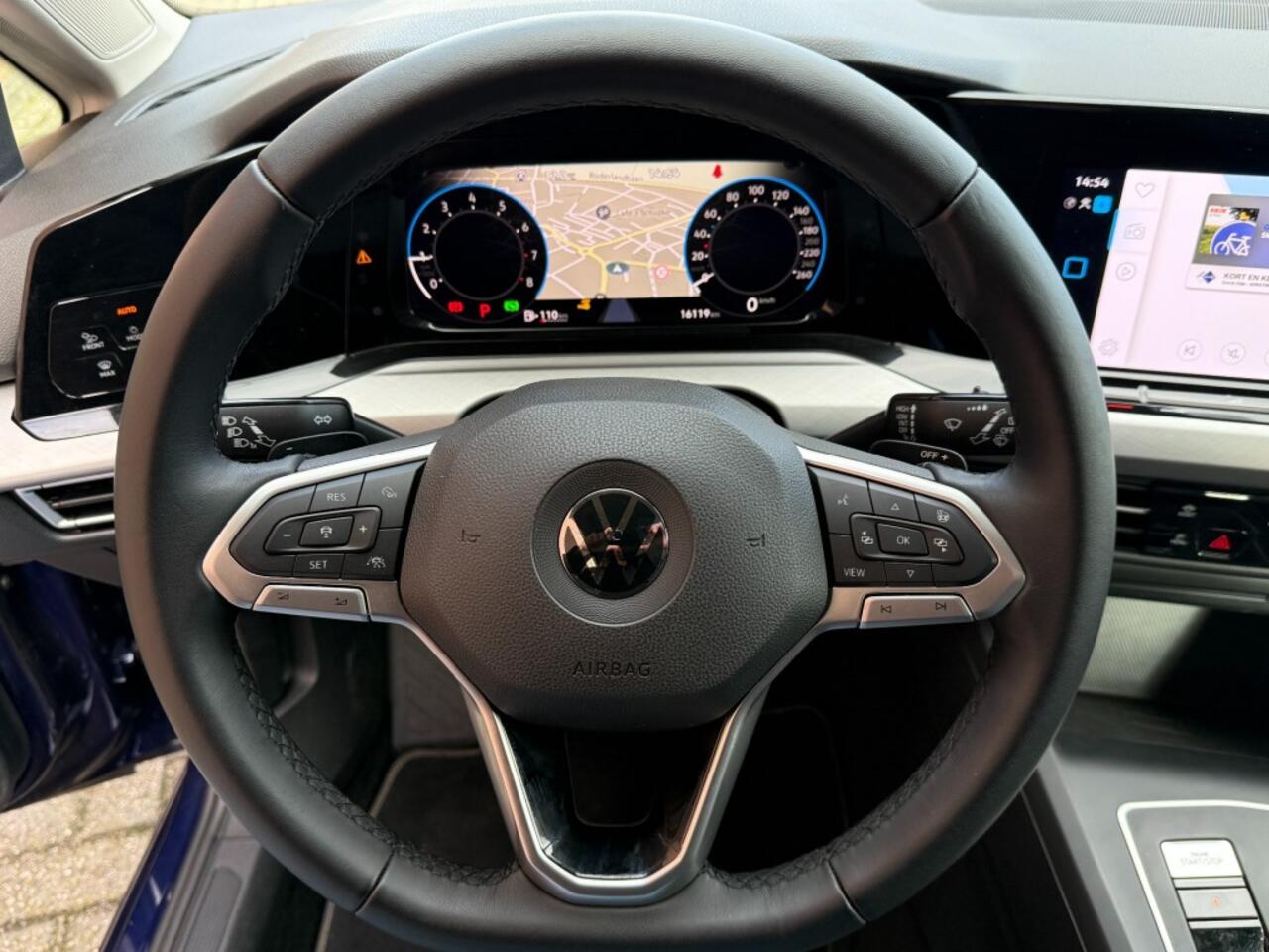 Volkswagen GOLF 1.0 ETSI LIFE BUSINESS automaat