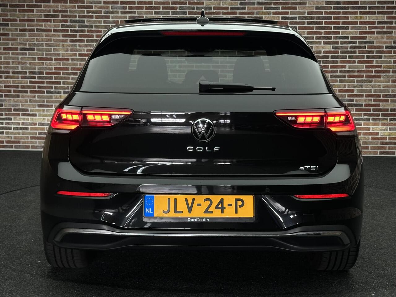 Volkswagen GOLF 1.5 eTSI 50 jähre Edition | Dak| Head-up| IQ Light| Memory|