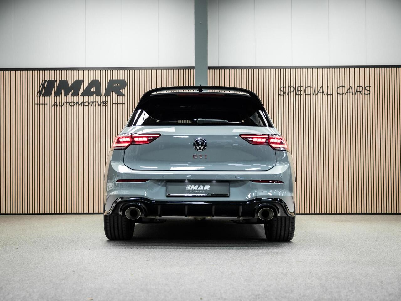 Volkswagen GOLF 2.0 TSI GTI Clubsport | Akrapovic | Head-Up | Stuurverwarming | Pano |